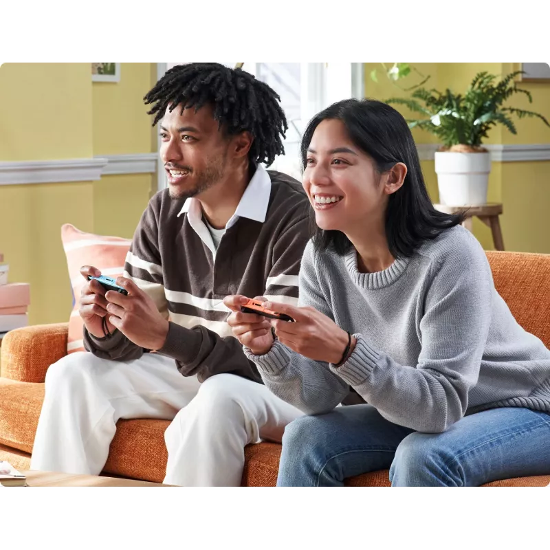 Spēļu konsole NINTENDO Switch 2 melna — 7,9 collu LCD 1920×1080, 120 Hz, 256 GB, 5220 mAh akumulators, Wi‑Fi 6, Bluetooth, HDR10