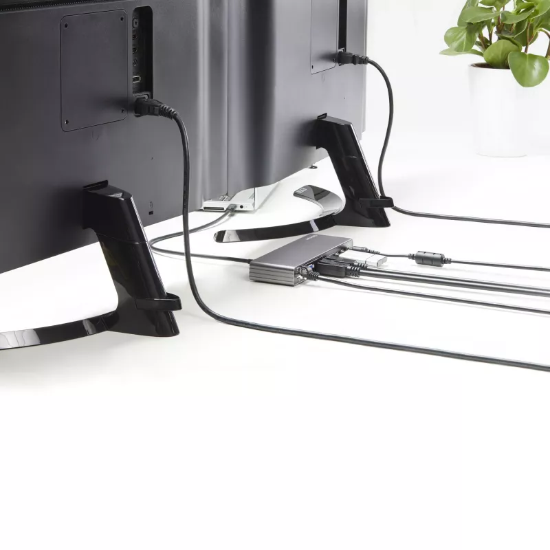 StarTech.com Thunderbolt 3 dokstacija - dubultā 4K 60 Hz monitoru TB3 klēpjdatoru dokstacija ar DisplayPort, HDMI un 1080p VGA - 85 W strāvas piegāde un uzlāde - 2x USB-A, Ethernet - Mac un Windows