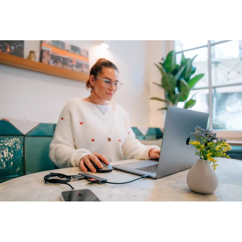 Verbatim USB-C Essentials Multiport Hub 7 pieslēgvietas: HDMI, USB-C, USB-C 3.2 Gen 1, 2 x USB-A 3.2 Gen 1, SD un microSD