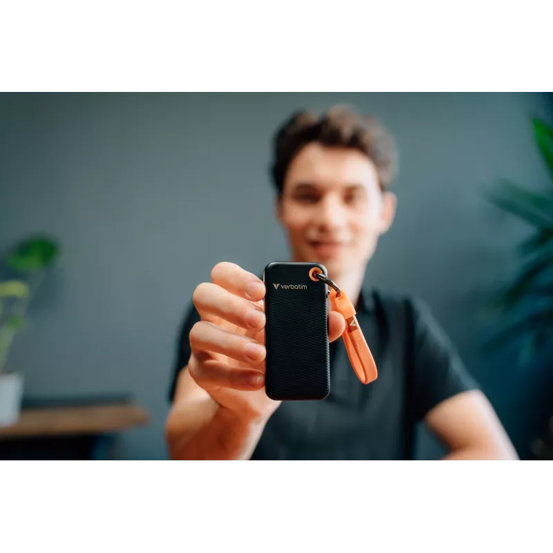 Verbatim kabatas SSD USB 3.2 Gen 2 1TB Melns/Oranžs, 1 TB, USB Type-C, 3.2 Gen 2 (3.1 Gen 2), 1000 MB/s, 10 Gbit/s, Melns, Oranžs