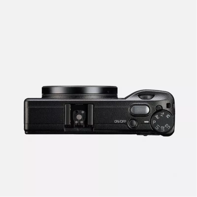 Ricoh GR IIIx HDF kompaktkamera 24,24 MP CMOS 6000 x 4000 pikseļi Melna