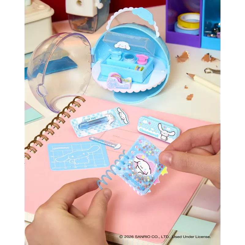 Miniverse Make It Mini Hello Kitty and Friends Series 3, 8 gadi, Hello Kitty, Daudzkrāsains, Plastmasa, Sveķi