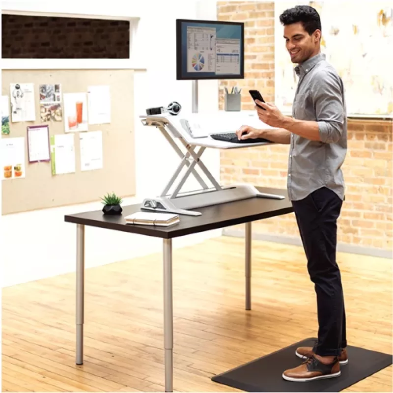 Fellowes Pretnoguruma Paklājiņš - Ikdienas Ergonomisks Sēdēšanas/Stāvēšanas Galda Paklājiņš Lietošanai Darba Vai Mājas Vidē - H1.91 x W91.44 x D60.96 cm - Melns