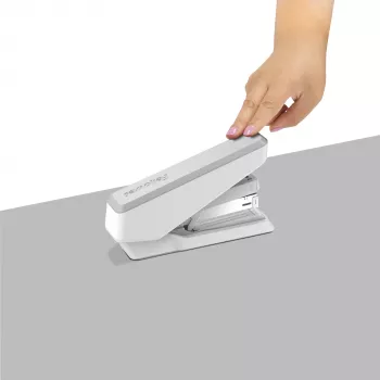Fellowes LX870 plakanā skava, balta