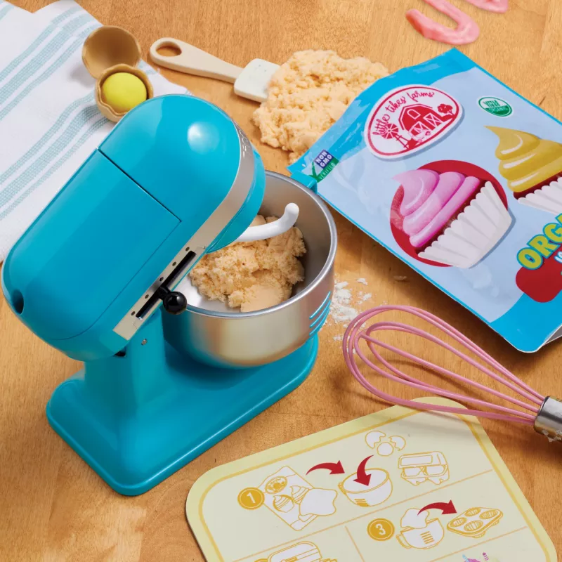 Little Tikes Creative Chefs Bakers Kit, maiznieka komplekts, 3 g., AG13
