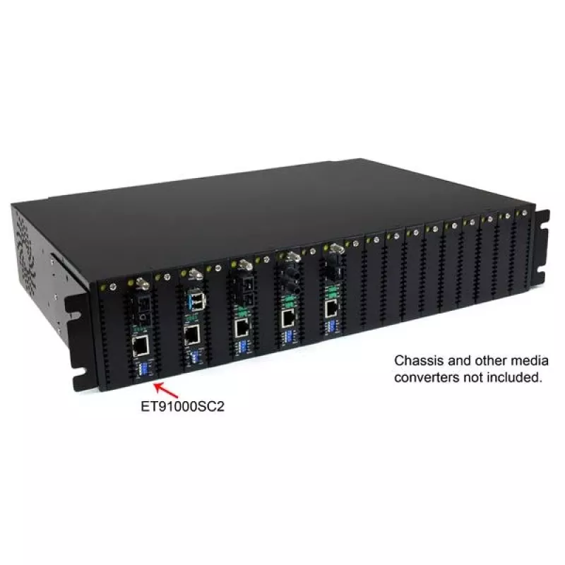 StarTech.com Gigabit Ethernet daudzmodu optiskās šķiedras multivides pārveidotājs SC 550m - 1000 Mbps