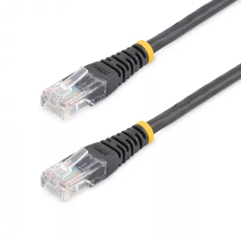 StarTech.com Cat5e komutācijas kabelis ar formētiem RJ45 savienotājiem - 15 m - Melns