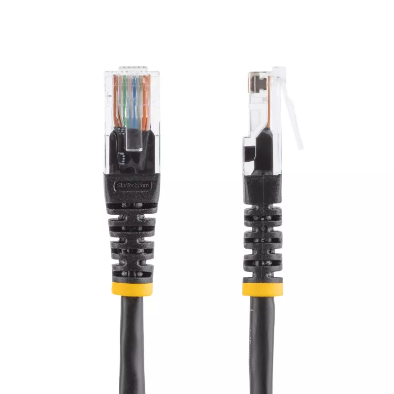 StarTech.com Cat5e komutācijas kabelis ar formētiem RJ45 savienotājiem - 15 m - Melns