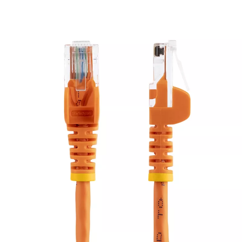 StarTech.com Cat5e komutācijas kabelis ar bezķeršanās RJ45 savienotājiem - 2 m, oranžs
