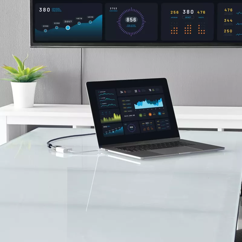 StarTech.com USB-C uz VGA adapteris - Balts, 3.2 Gen 1 (3.1 Gen 1), USB Type-C, VGA (D-Sub) izeja, 1920 x 1200 pikseļi