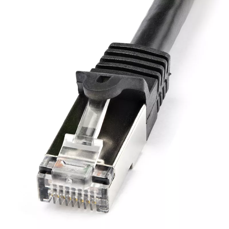 StarTech.com Cat6 komutācijas kabelis - ekranēts (SFTP) - 1 m, melns
