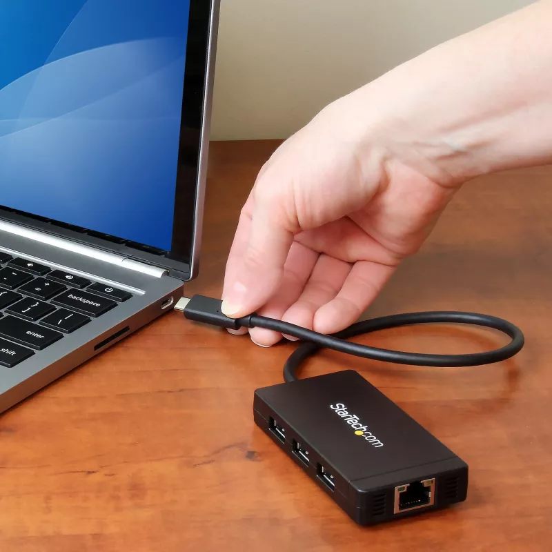 StarTech.com 3-portu USB 3.0 centrmezgls ar Gigabit Ethernet – USB-C – komplektā barošanas adapteris~3-portu USB-C centrmezgls ar Gigabit Ethernet – USB-C uz 3x USB-A – USB 3.0 (5 Gbps) – komplektā barošanas adapteris