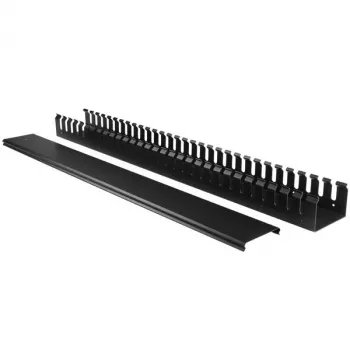 StarTech.com vertikālais kabeļu organizators ar pirkstu kanāliem – 0U – 3 pēdas