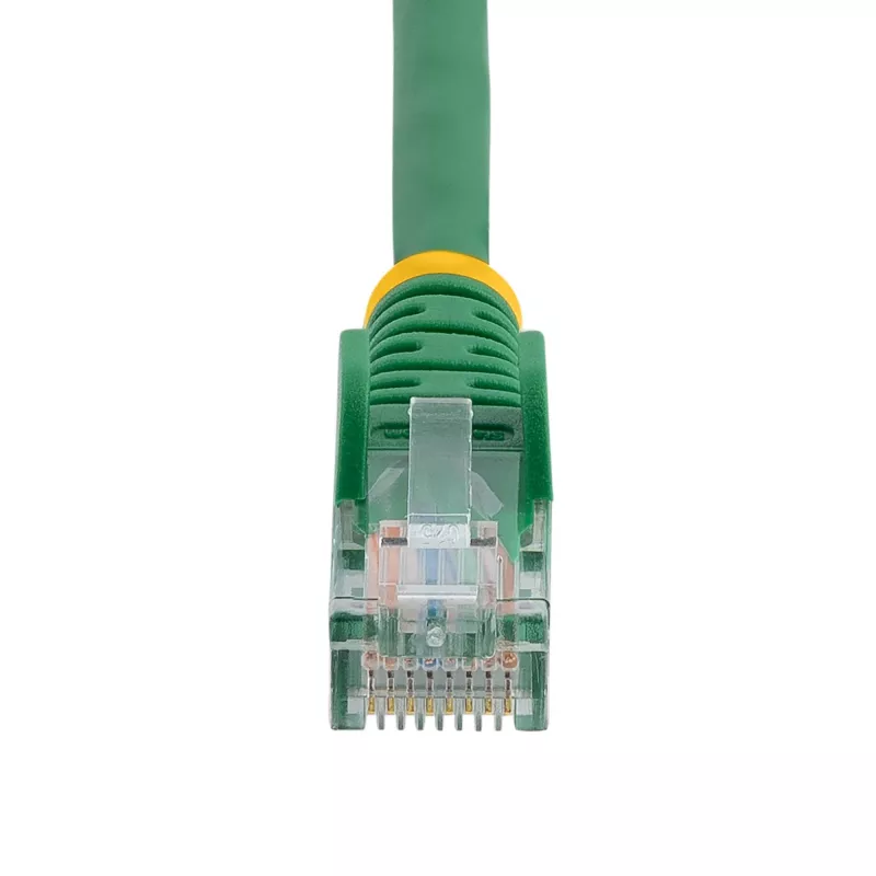 StarTech.com Cat5e Ethernet komutācijas kabelis ar neaizķeramiem RJ45 savienotājiem - 0,5 m, zaļš