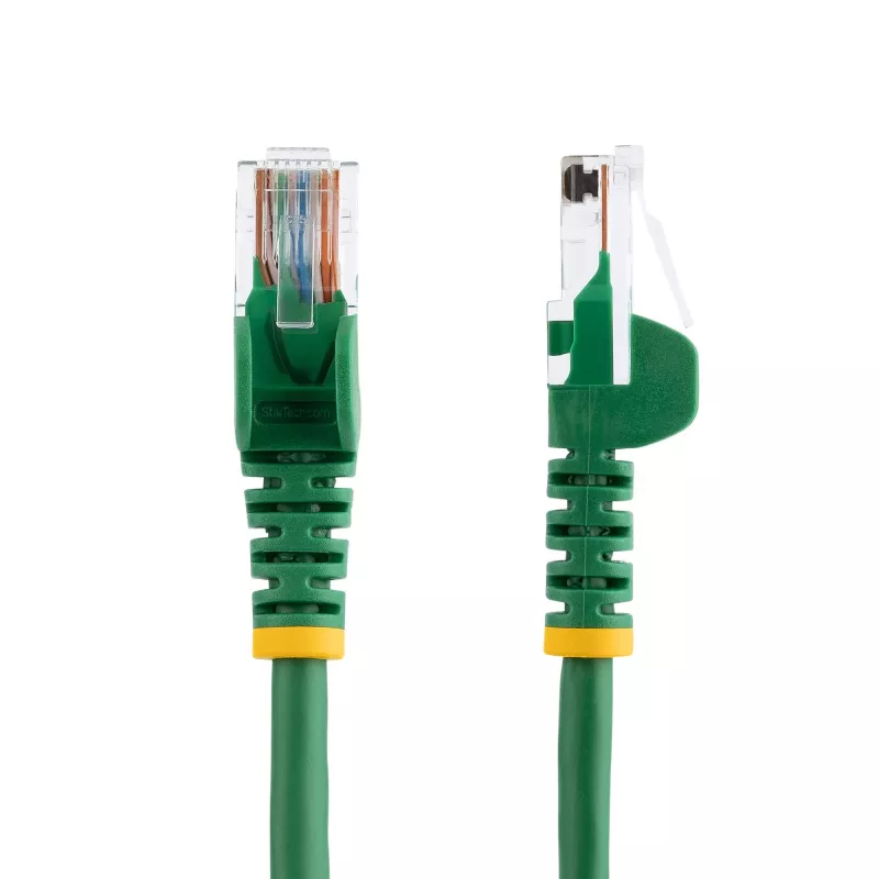 StarTech.com Cat5e Ethernet komutācijas kabelis ar Snagless RJ45 Connectors - 5 m, zaļa