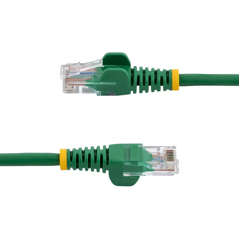 StarTech.com Cat5e Ethernet komutācijas kabelis ar Snagless RJ45 Connectors - 5 m, zaļa