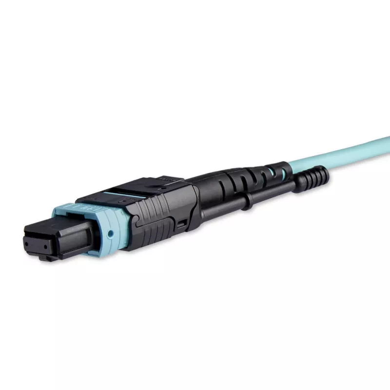 StarTech.com 10m (30 pēdas) MTP(F)/PC uz 4x LC/PC Duplex Breakout OM3 daudzmodu optiskās šķiedras kabelis, OFNP Plenum, 40G tīkli, zemi ievades zudumi - optiskās šķiedras džempera vads