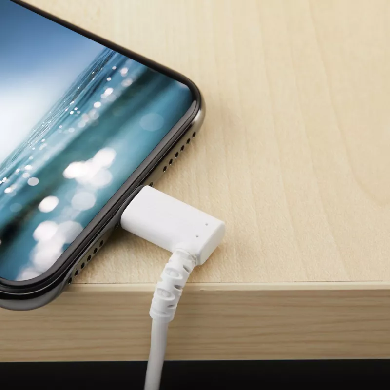 StarTech.com 3 pēdu (1 m) izturīgs USB A uz Lightning kabelis - balts 90° leņķveida lieljaudas izturīgs aramīda šķiedras USB Type A uz Lightning uzlādes/sinhronizācijas vads - Apple MFi sertificēts - iPhone