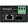 StarTech.com PoE+ industriālais optiskās šķiedras uz Ethernet multivides pārveidotājs 30 W - SFP uz RJ45 - vienmoda/daudzmodu šķiedra uz vara Gigabit Ethernet - mini/kompakts izmērs - IP30/ -40 līdz +75 °C
