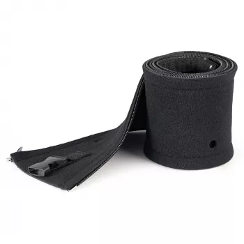 StarTech.com 40 collu (1 m) neoprēna kabeļu pārvaldības uzmava ar rāvējslēdzēju un sprādzi – 1,2 collu (3 cm) diametrs – datora/PC strāvas/tīkla/AV vadu pārsegs/pārvaldnieks – elastīgs kabeļu organizētāja apvalks – melna