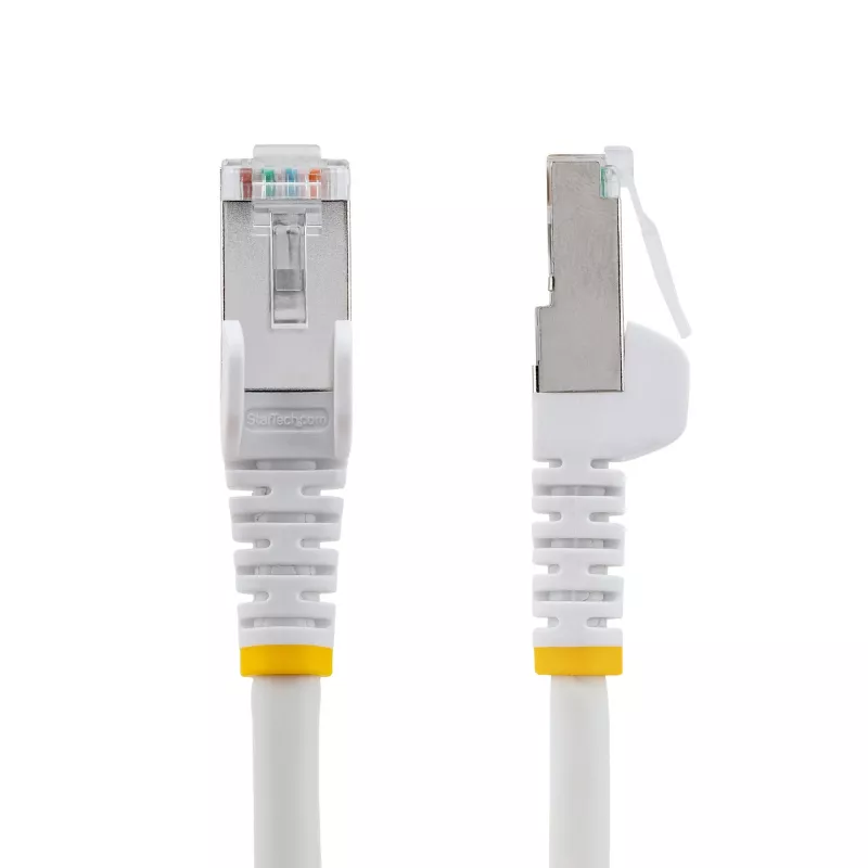 StarTech.com 7m CAT6a Ethernet kabelis - Balts - Low Smoke Zero Halogen (LSZH) - 10GbE 500MHz 100W PoE++ Aizķeršanās novēršanas RJ-45 ar spriegojuma mazināšanu S/FTP tīkla ielāpu vads