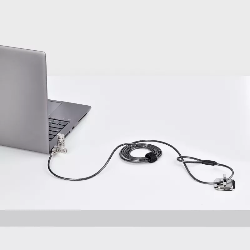 StarTech.com Universāla klēpjdatora bloķētājs 6.6 pēdas (2 m), drošības kabelis piezīmjdatoram, saderīgs ar Noble Wedge®/Nano/K-Slot; bezatslēgas kombinācijas bloķēšanas kabelis, pretzagšanas grieznes izturīgs tērauda kabelis