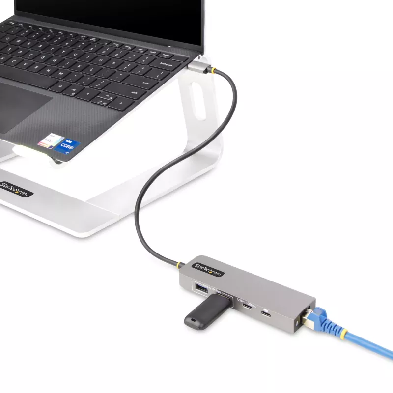 StarTech.com 3 portu USB-C centrmezgls ar 2,5 Gbps Ethernet un 100 W Power Delivery caurlaides portu, USB 3.2 10 Gbps, 2x USB-A/1x USB-C, portatīvs USB Type-C adaptera centrmezgls