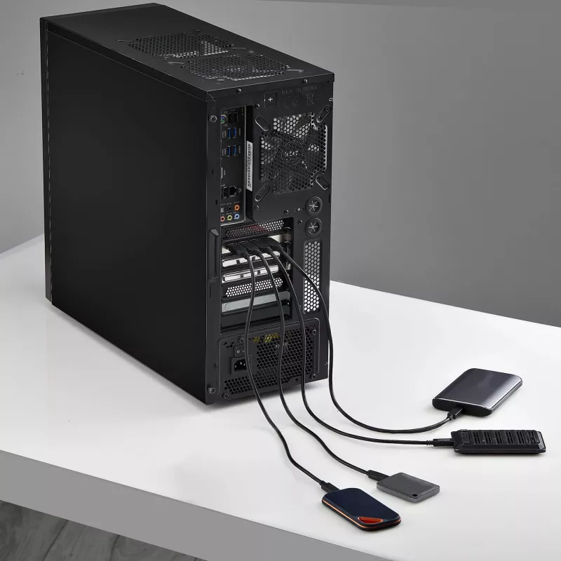 StarTech.com 4 portu USB-A PCIe karte, USB 3.2 10 Gbit/s, PCI Express 3.0 paplašināšanas karte, 4 neatkarīgi USB kontrolleri, Windows/Linux/macOS, TAA atbilstoša