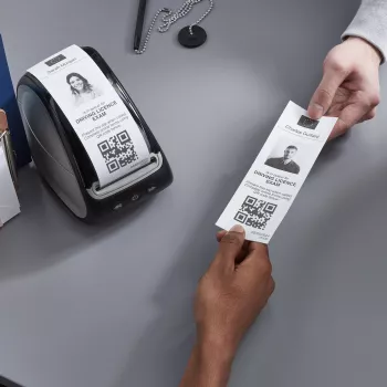 DYMO Authentic LabelWriter Continuous Labels | 57 mm x 91 metres (2 1/4 in x 300 ft) | Labels for LabelWriter Label Printers | 1 Roll