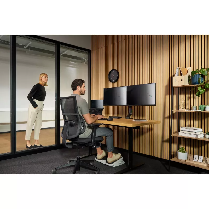 Kensington SmartFit Easy Riser portatīvā datora dzesēšanas statīvs – melns