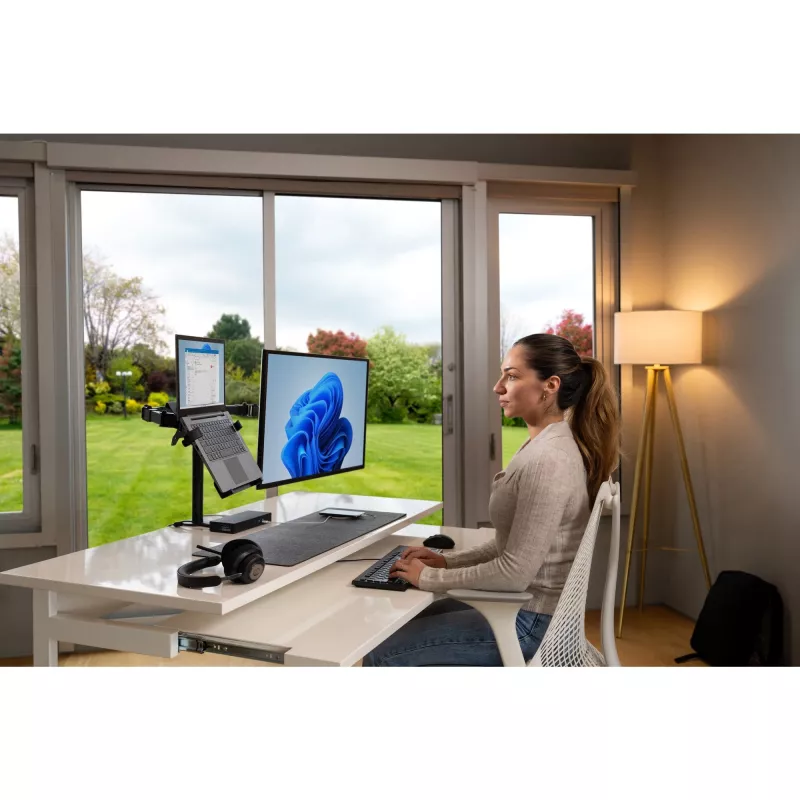 Kensington Universal Laptop Holder monitoru svirām, 4,5 kg, melns