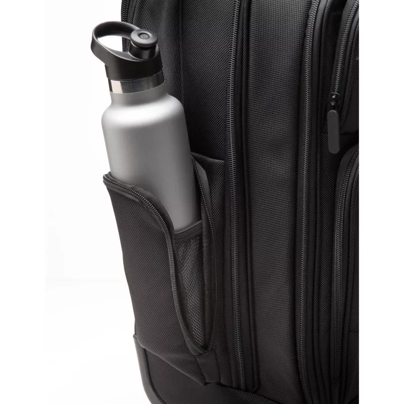 Kensington Contour 2.0 Pro Overnight Laptop Spinner — 17 collas