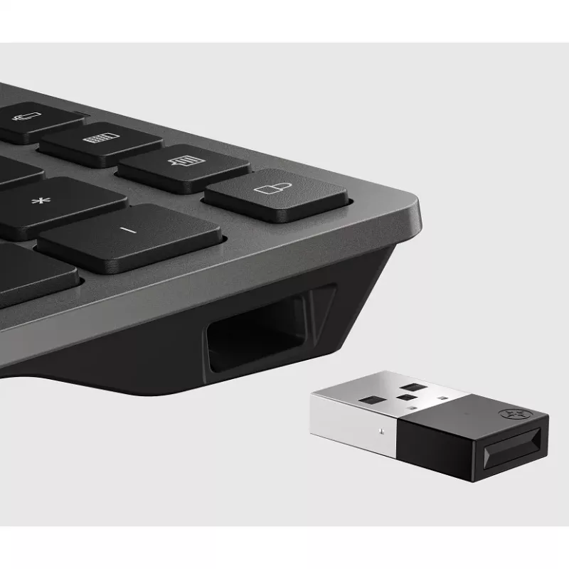 Bezvadu uzlādējama pilna izmēra QWERTY tastatūra HP 725 — modelis 9T5B2AA#UUW