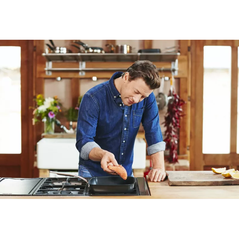 Tefal Jamie Oliver E24541 kvadrātveida 2,5 l melns cepšanas trauks — dibena Ø 17,5 cm, izmērs 290×458 mm