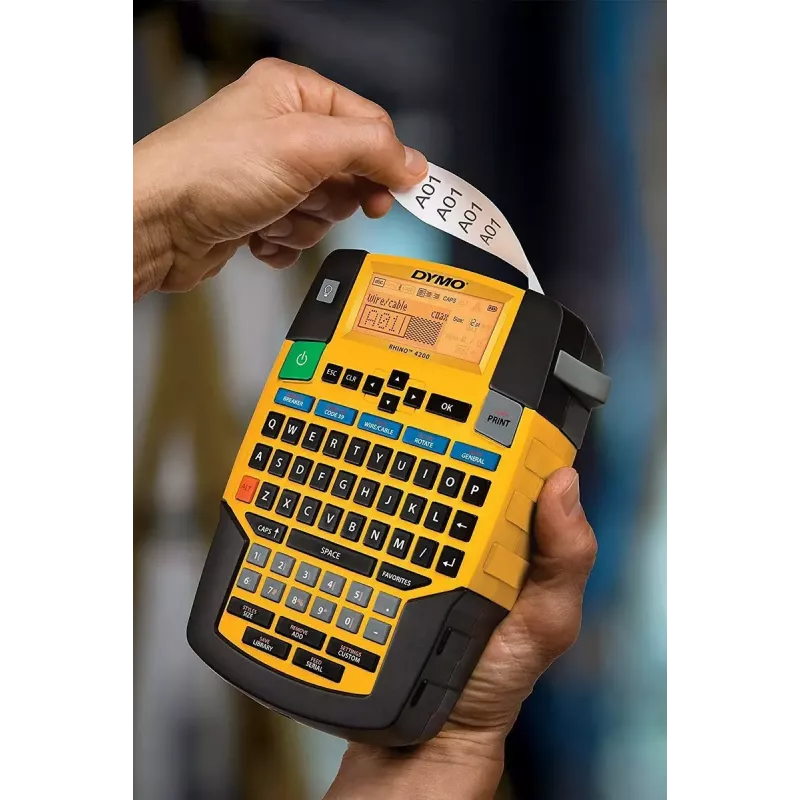 Etiķešu printeris Dymo Rhino 4200 Wireless QWERTY — termotransfēra, LED displejs, Li-Ion baterija, bezvadu, 100 etiķešu formāti