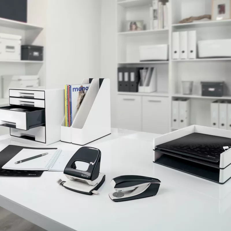 Leitz 3-Flap Folder WOW PP A4, Atloku mape, A4, Polipropilēns (PP), Melna, Ainava/Portrets, 150 lapas