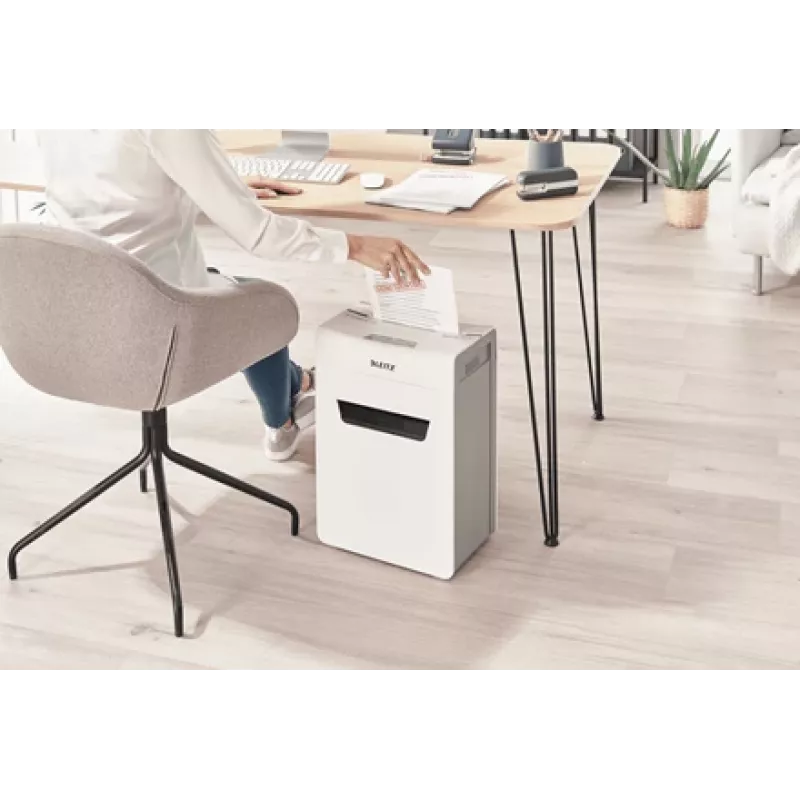 Leitz IQ Protect Premium papīra smalcinātājs 10X P4, 4 x 40 mm, 18 L, 150 lapas, 55 dB, skārienjutīgs, 10 lapas