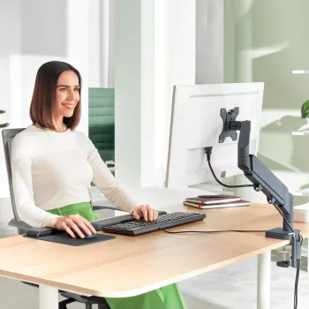 Leitz Ergo vietu taupošs viena monitora statīvs, 9 kg, 43,2 cm (17 collas), 81,3 cm (32 collas), 75 x 100 mm, augstuma regulēšana, pelēks