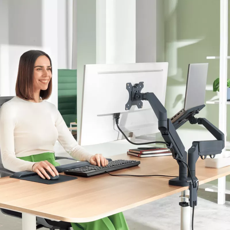 Leitz Ergo Space Saving Dual Monitor & Laptop Arm, Clamp/Grommet, 18 kg, 43.2 cm (17 collas), 81.3 cm (32 collas), 100 x 100 mm, tumši pelēks