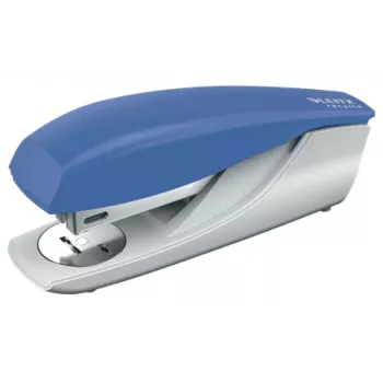 Leitz NeXXt Recycle skavotājs, 30 loksnēm, zils, standarta saspīlējums, 24/6, plastmasa, 80 g/m²