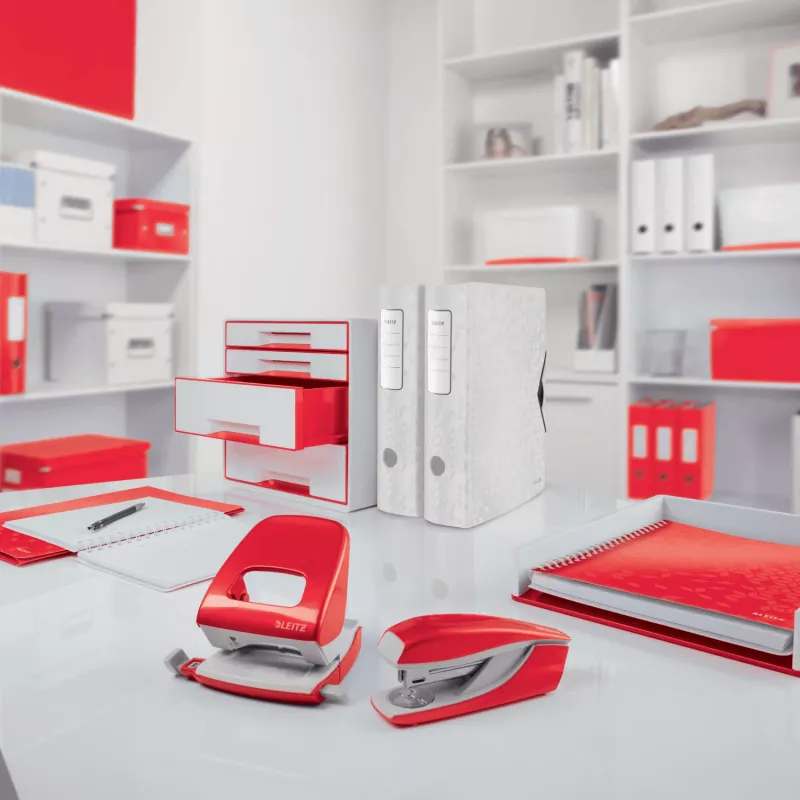 Leitz skavotājs ar baterijām WOW 5566, 10 lapas, standarta aizdare, 1 cm, Plastmasa, Sarkans, Baterija