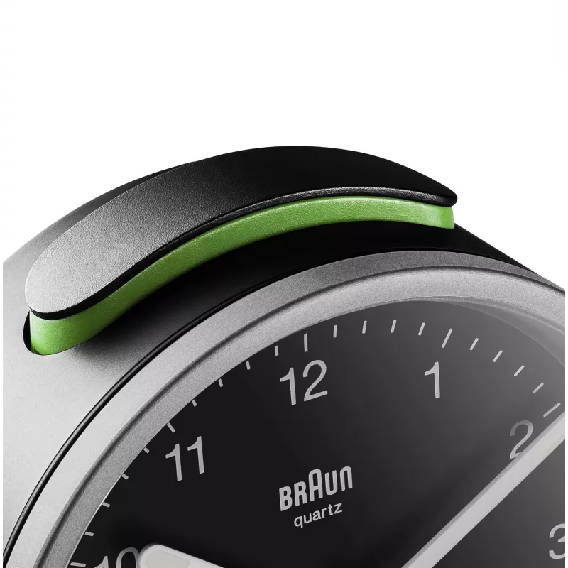 Braun BC12SB kvarca modinātājpulkstenis melns, sudraba krāsā