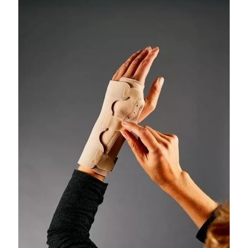 Plaukstas locītavas balsts 3M FUTURO 47855 L izmērs