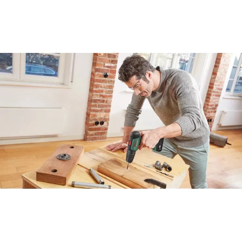 Bosch UniversalImpact 18V 1450 RPM Keyless 1,3 kg zaļš