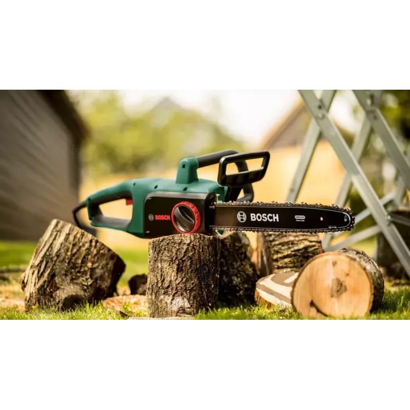 Bosch 0 600 8B8 304 ķēdes zāģis 1800 W zaļš