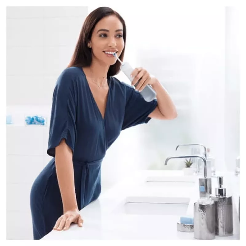 Oral-B Aquacare 6 mutes skalotājs