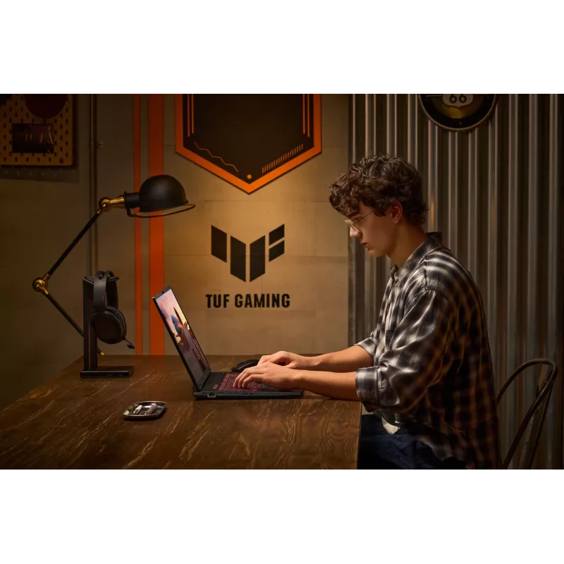ASUS TUF Gaming A18 FA808UH-S8076W AMD Ryzen™ 7 260 Klēpjdators 45,7 cm (18 collas) Full HD+ 16 GB DDR5-SDRAM 512 GB SSD NVIDIA® GeForce RTX™ 5050 Wi-Fi 6E (802.11ax) Windows 11 Home Dutch pelēka