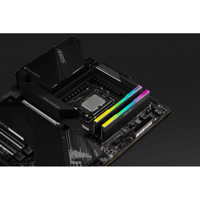 Klevv 64 GB (2 x 32 GB) 6000 MHz CL30 DDR5 spēļu operatīvās atmiņas modulis 30-36-36-76 CRAS V RGB