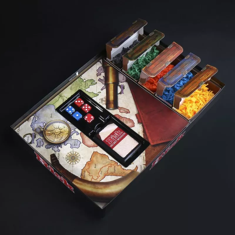 Galda spēle Hasbro Gaming Risk War Ieteicamais vecums 10 gadi