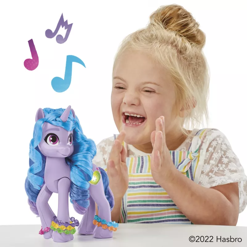 My Little Pony See Your Sparkle Izzy Moonbow, Meitene, 5 gadi, Gaismas efekti, Skaņas efekti